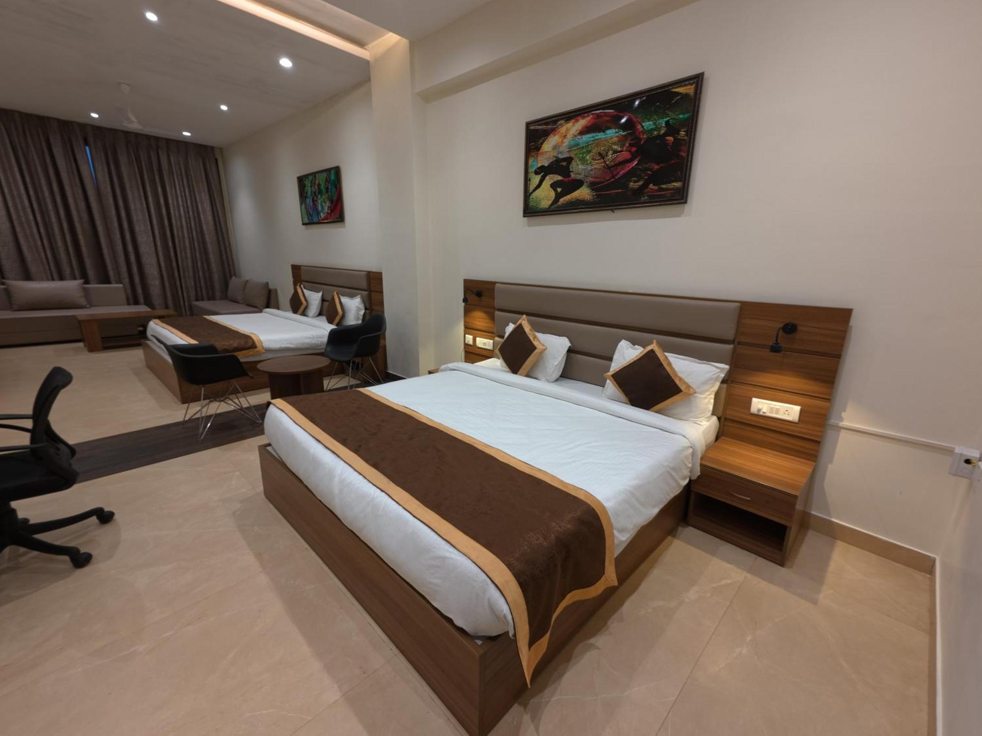 Hotel Neelam Orchid à Kanpur Extérieur photo